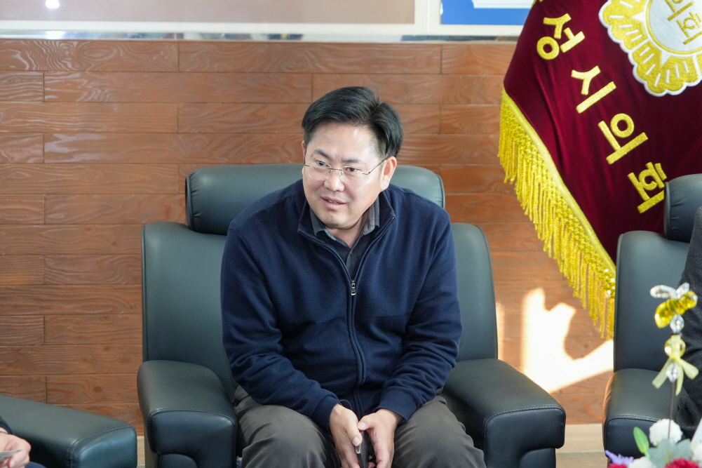 '신임 농어촌공사 지사장 의회 방문' 게시글의 사진(8)