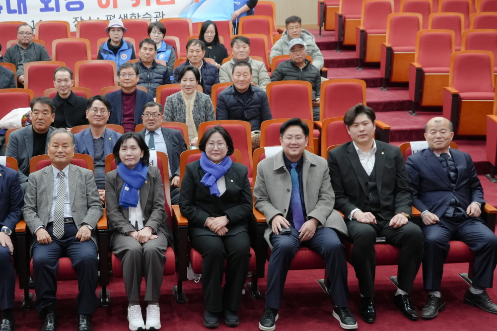 '안성3.1독립운동 선양회 제13,14대 회장 이취임식' 게시글의 사진(1)