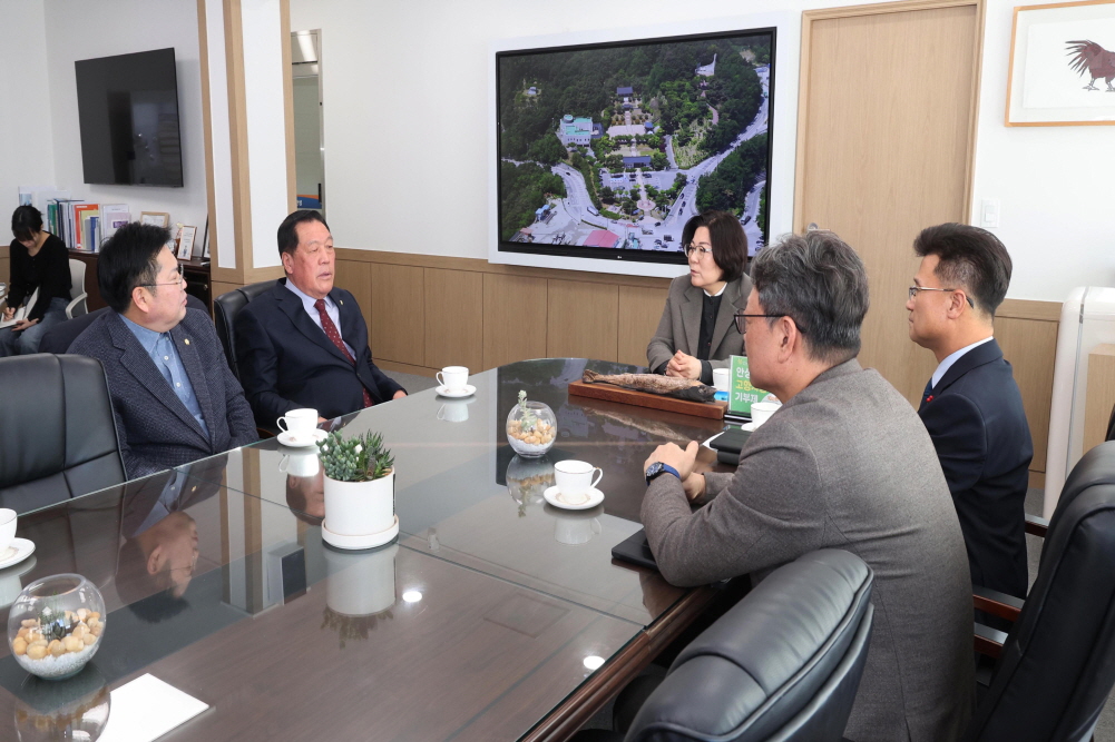 '안성시의회 안성시 차담회' 게시글의 사진(4)