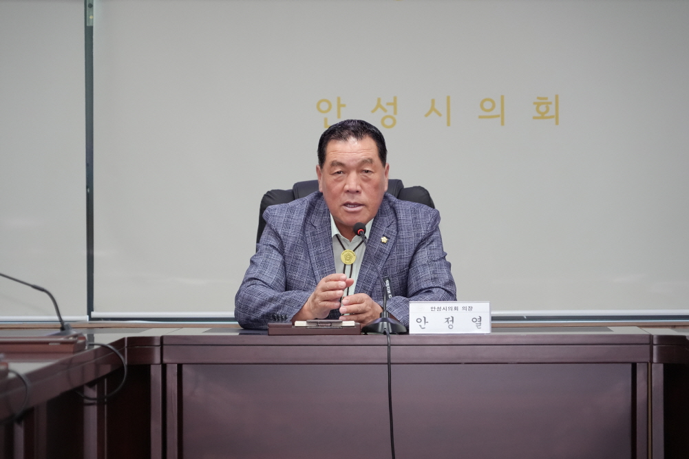 의원연구단체 중간 보고회