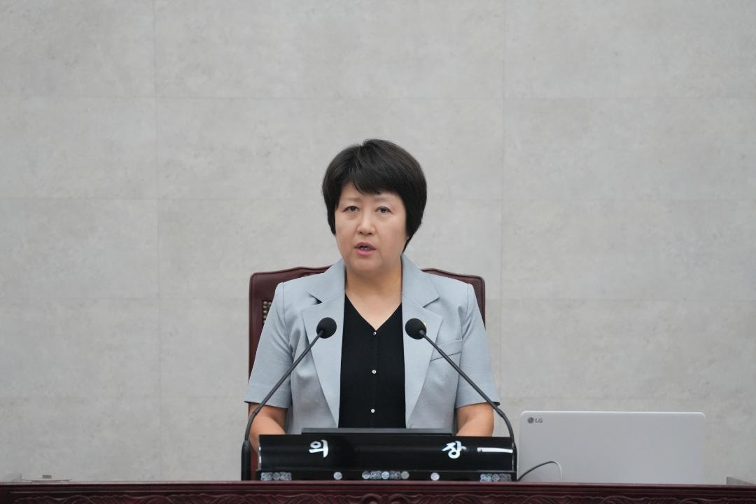 '제242회 안성시의회 임시회 제2차 본회의' 게시글의 사진(18)