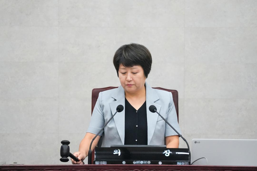 '제242회 안성시의회 임시회 제2차 본회의' 게시글의 사진(3)