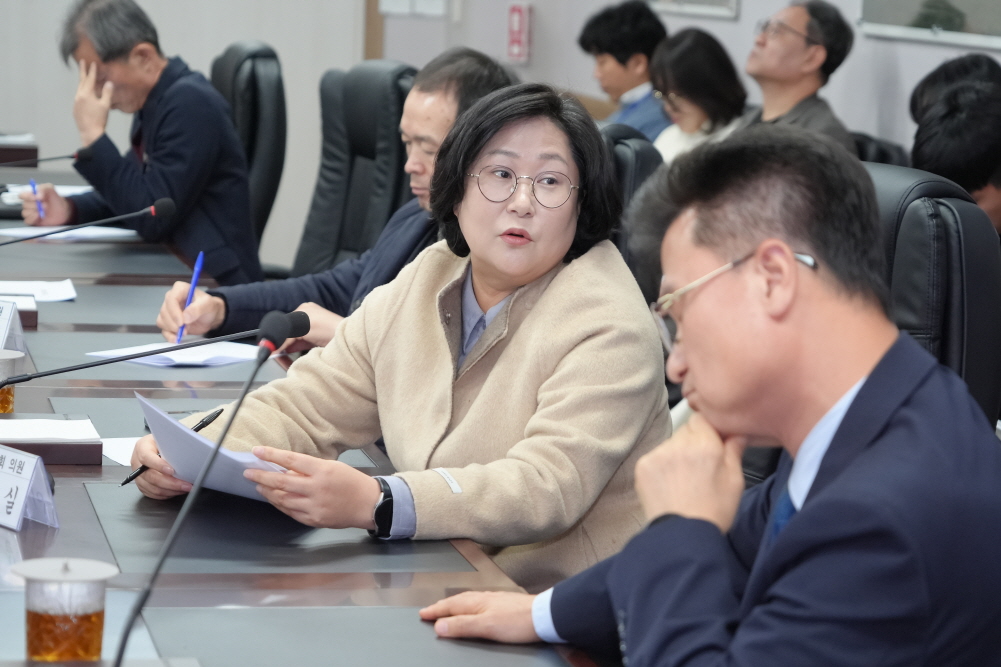 '1월 의원간담회' 게시글의 사진(16)