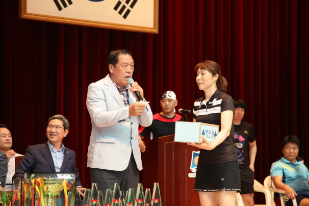 '국회의원기 탁구대회 참석' 게시글의 사진(4)