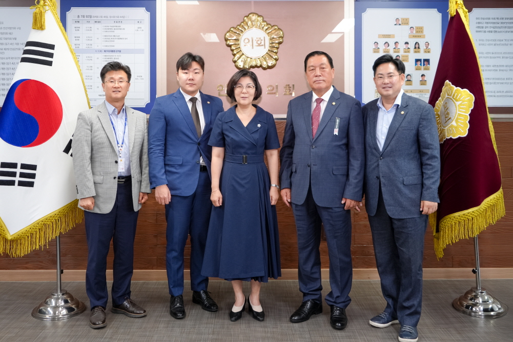 '안성시의회 안성시 차담회' 게시글의 사진(1)