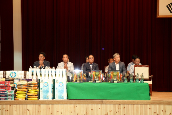 '국회의원기 탁구대회 참석' 게시글의 사진(2)