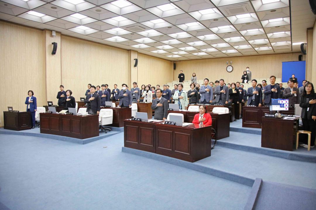 '제219회 안성시의회 제2차 정례회 제1차 본회의' 게시글의 사진(4)