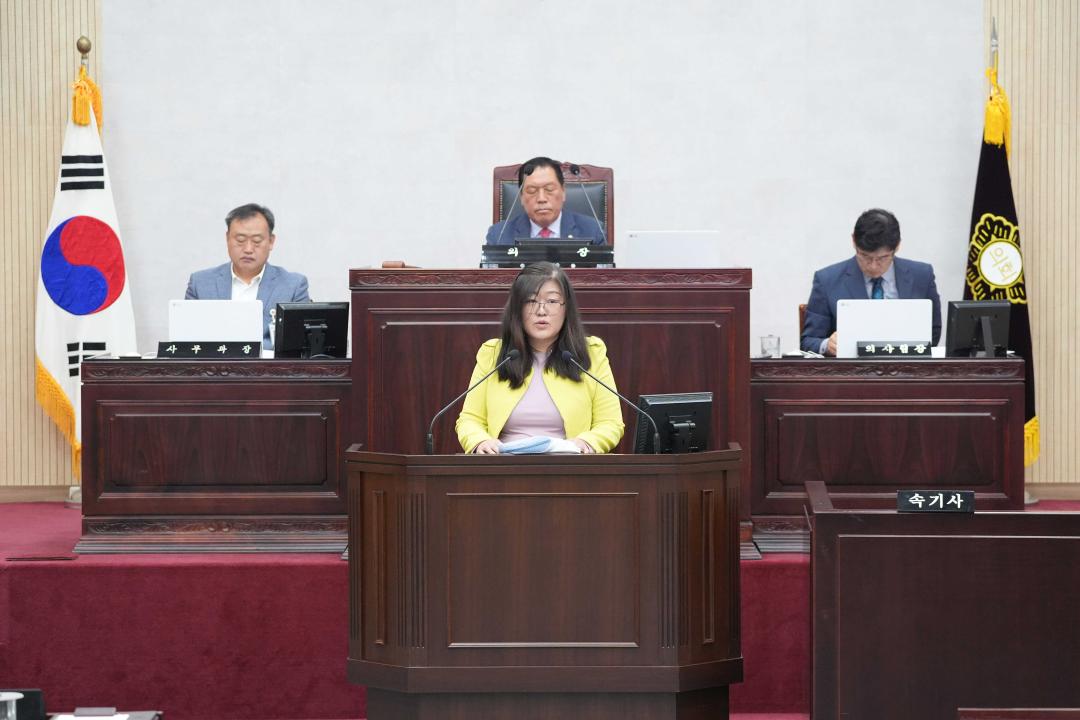 '제223회 안성시의회 임시회 제1차 본회의' 게시글의 사진(21)