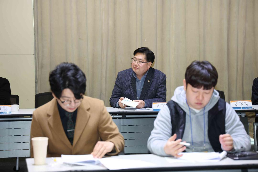 '안성시의회 청년정책분과위원회 2기 위촉식 및 발대식' 게시글의 사진(19)
