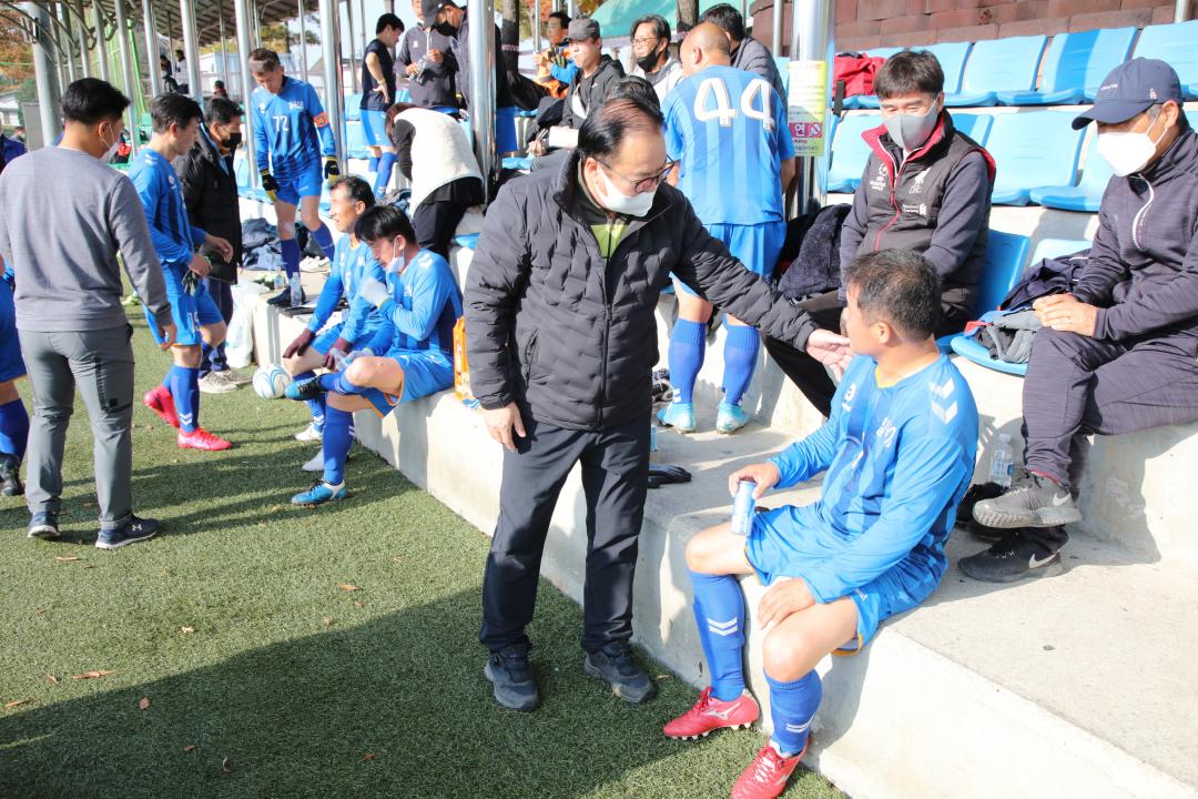 '안성축구협회장배 축구대회 참석' 게시글의 사진(6)