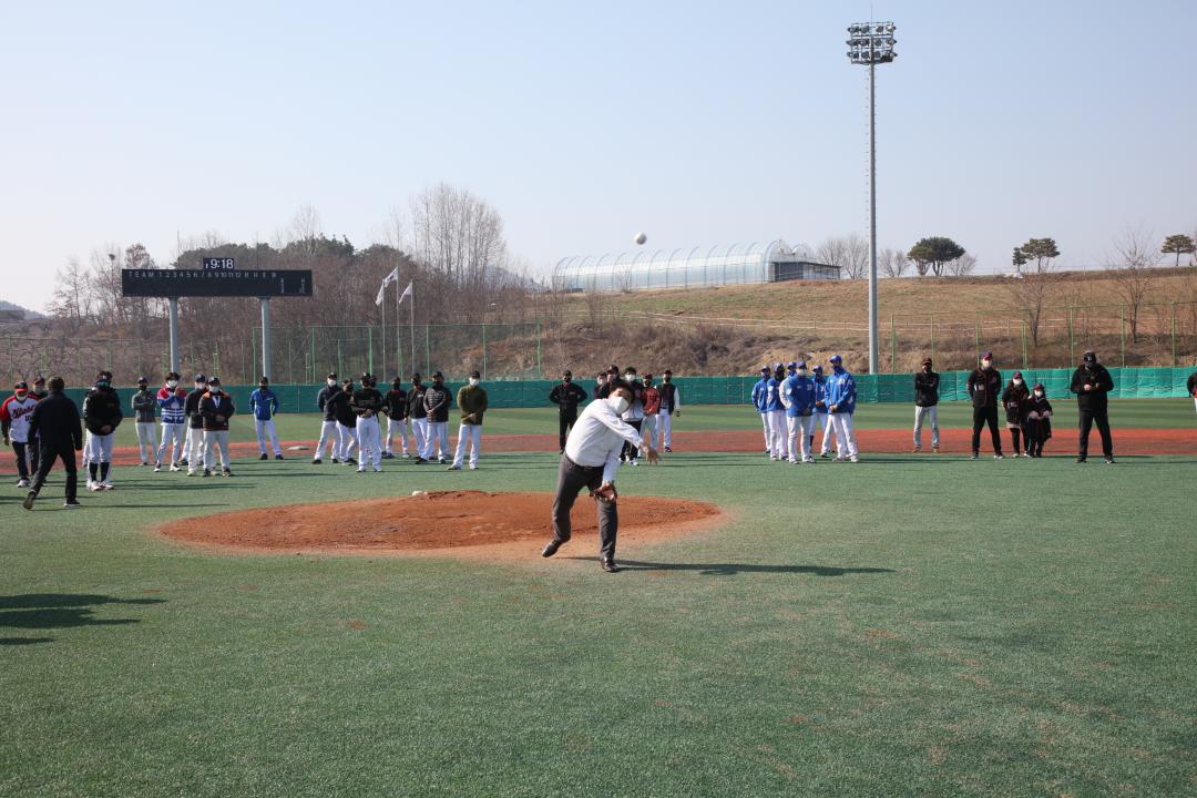 '제23회 안성시장기 야구대회  참석' 게시글의 사진(6)