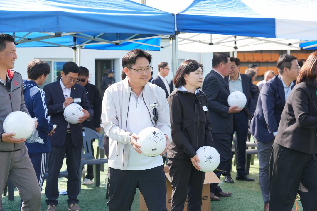 '제23회 안성시축구협회장배 축구대회' 게시글의 사진(12)