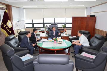한경국립대학교 이원희 총장 안성시의회 방문